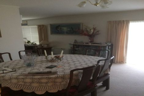 Photo of property in 52 Parata Street, Waikanae, 5036