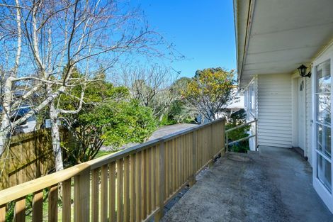 Photo of property in 6 Palmer Avenue, Glen Eden, Auckland, 0602
