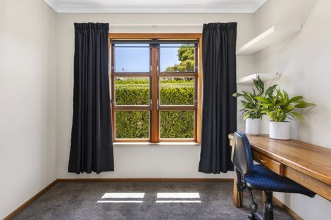 Photo of property in 60 Taharepa Road, Hilltop, Taupo, 3330