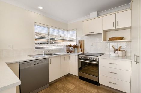 Photo of property in 58 Freyberg Street, Otumoetai, Tauranga, 3110