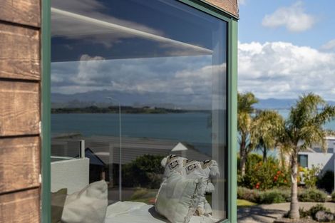 Photo of property in 5 Waterview Terrace, Omokoroa, 3114