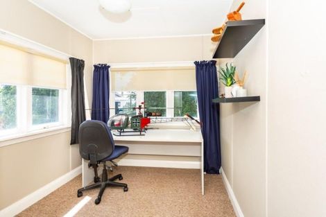 Photo of property in 27 High Street, Leeston, 7632