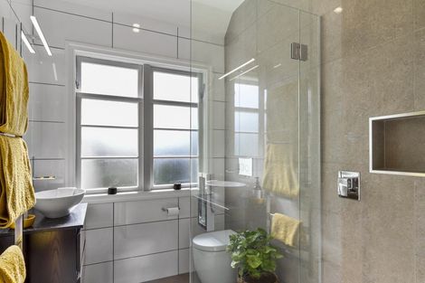 Photo of property in 1 Ardross Avenue, Khandallah, Wellington, 6035