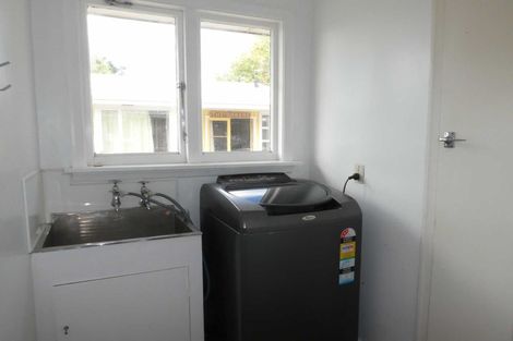 Photo of property in 8 Clonbern Place, Upper Riccarton, Christchurch, 8041