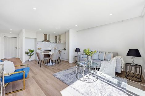 Photo of property in 25 Tuuhura Road, Pukekohe, 2120