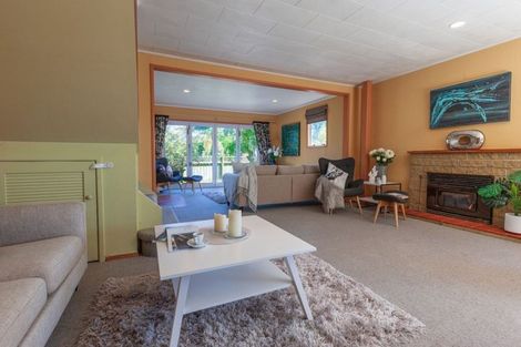 Photo of property in 80 Crawford Avenue, Mangere Bridge, Auckland, 2022