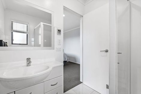 Photo of property in 106 Bassett Street, Burwood, Christchurch, 8083