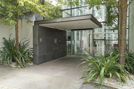 Photo of property in Sanctum Apartment, 10 Ebor Street, Te Aro, Wellington, 6011