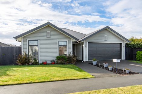 Photo of property in 28 Taiore Crescent, Marshland, Christchurch, 8083