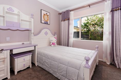 Photo of property in 3 Hogarth Lane, Burnside, Christchurch, 8053