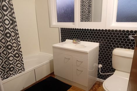 Photo of property in 36 Clouston Crescent, Fenton Park, Rotorua, 3010