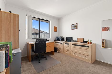 Photo of property in 66 Carrington Drive, Papamoa Beach, Papamoa, 3118