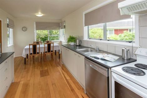 Photo of property in 14 Freyberg Place, Howick, Auckland, 2014