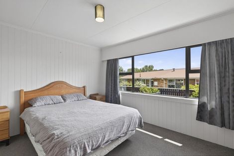 Photo of property in 46 Seaview Road, Marfell, New Plymouth, 4310