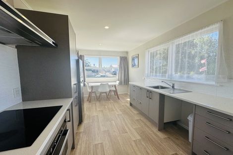 Photo of property in 10 Winsford Street, Manurewa, Auckland, 2102