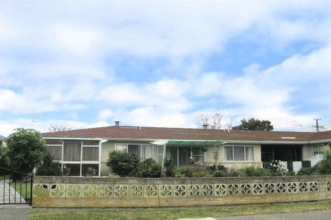 Photo of property in 52 Puketapu Road, Taradale, Napier, 4112