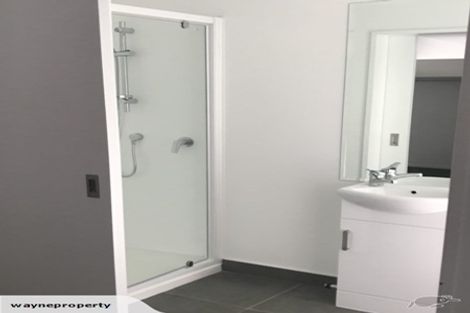 Photo of property in 84 Avenue Road, Otahuhu, Auckland, 1062