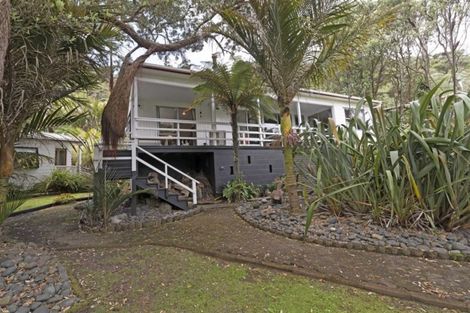 Photo of property in 214 Motutara Road, Muriwai, Waimauku, 0881