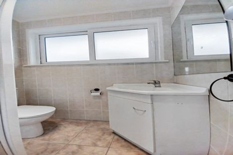 Photo of property in 30 Nevada Avenue, Pakuranga Heights, Auckland, 2010