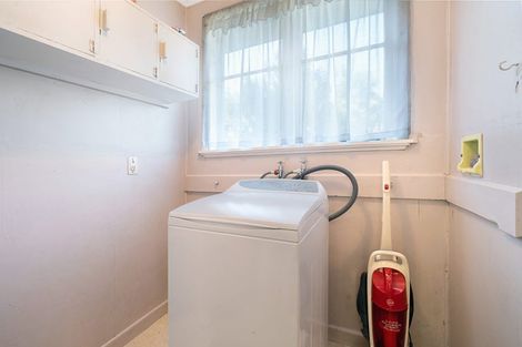 Photo of property in 12 Carter Road, Oratia, Auckland, 0604