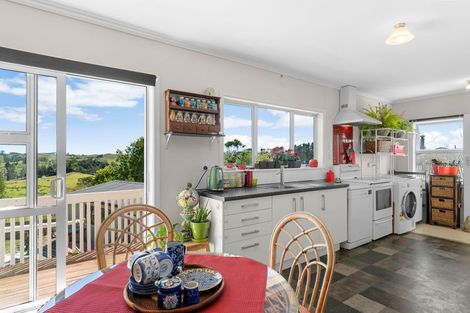 Photo of property in 46 Gorge Road, Maungaturoto, 0520