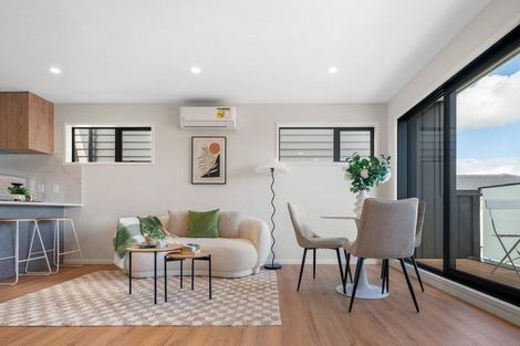 Photo of property in 95d Kervil Avenue, Te Atatu Peninsula, Auckland, 0610