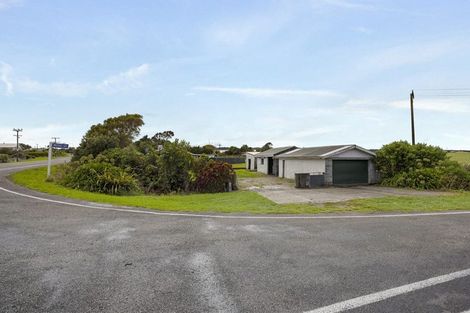 Photo of property in 1 Wood Street, Kakaramea, Patea, 4598