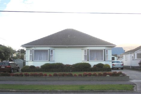 Photo of property in 6 Dyer Street, Epuni, Lower Hutt, 5011