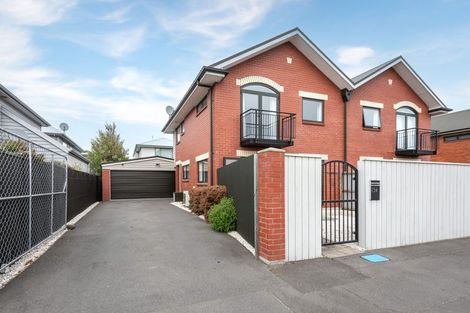 Photo of property in 154 Edgeware Road, Edgeware, Christchurch, 8013