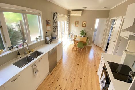 Photo of property in 1/7 Cradock Street, Avondale, Auckland, 1026