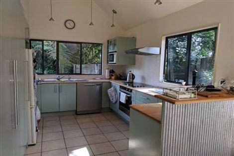 Photo of property in 140 Upper Harbour Drive, Greenhithe, Auckland, 0632
