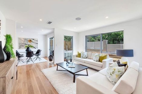 Photo of property in 64 Channel View Road, Campbells Bay, Auckland, 0630