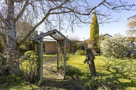 Photo of property in 11 Stopforth Street, Woodend, 7610