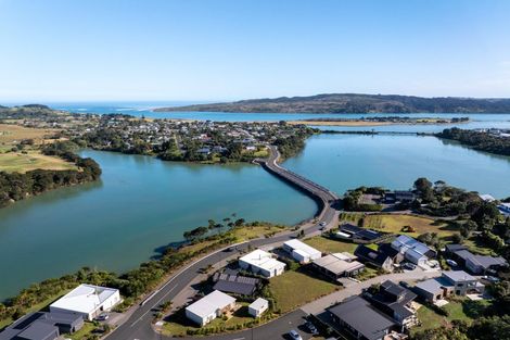 Photo of property in 9 Rangitahi Road, Raglan, 3225