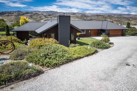 Photo of property in 46 Missy Crescent, Mount Pisa, Cromwell, 9383