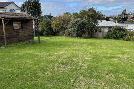 Photo of property in 98 Oakdale Road, Mount Roskill, Auckland, 1041