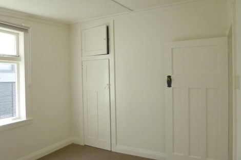 Photo of property in 168 Breaker Bay Road, Breaker Bay, Wellington, 6022