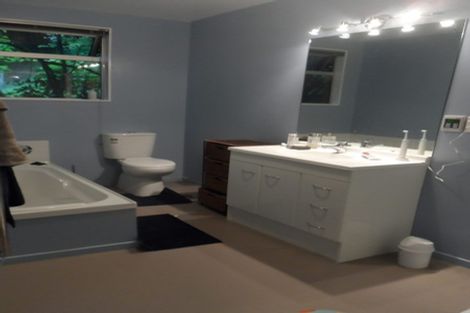 Photo of property in 59 Chartwell Drive, Crofton Downs, Wellington, 6035