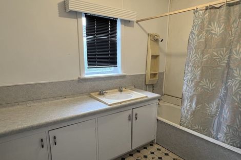 Photo of property in 38 Bandon Street, Frankton, Hamilton, 3204