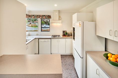 Photo of property in 16 Birdwood Road, Waterloo, Lower Hutt, 5011