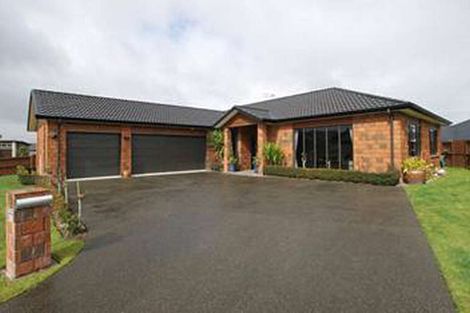 Photo of property in 10 Darjon Drive, Huntington, Hamilton, 3210