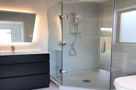 Photo of property in 22 Farmland Road, Papakura, 2110