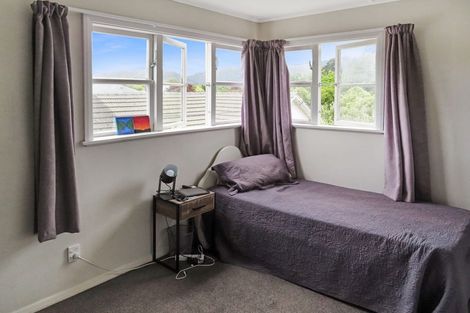 Photo of property in 370 Waiwhetu Road, Fairfield, Lower Hutt, 5011
