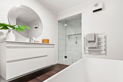 Photo of property in 30 Penrith Road, Poraiti, Napier, 4182