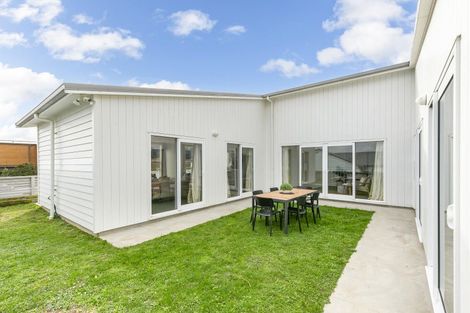 Photo of property in 56 Cedarwood Street, Woodridge, Wellington, 6037