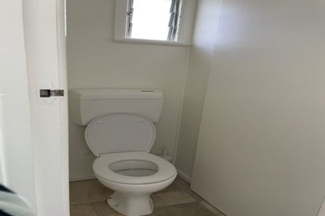 Photo of property in 98 Oakdale Road, Mount Roskill, Auckland, 1041