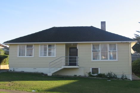 Photo of property in 134 Castor Crescent, Cannons Creek, Porirua, 5024
