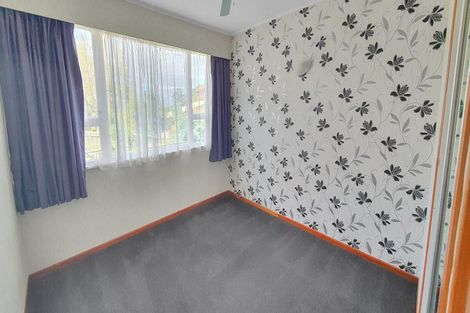 Photo of property in 35 Hartley Terrace, Massey, Auckland, 0614