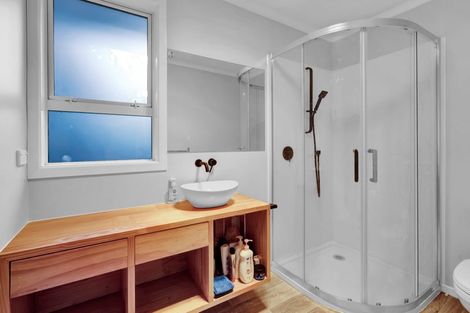 Photo of property in 191 Regan Street, Stratford, 4332