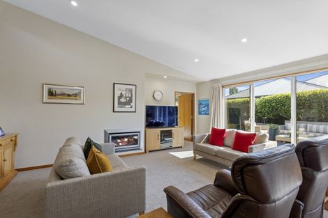 Photo of property in 8 Siding Lane, Prebbleton, 7604